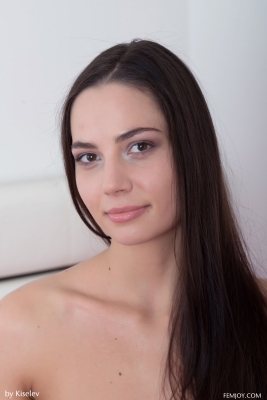 Lucy Kent_02
